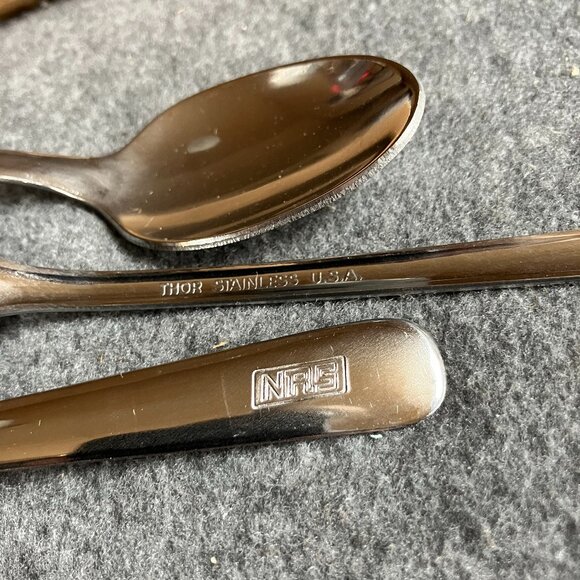 New in Box SET of 35 Thor USA Stainless 8" Long Iced Tea Spoons Monogram NRS - Picture 2 of 2